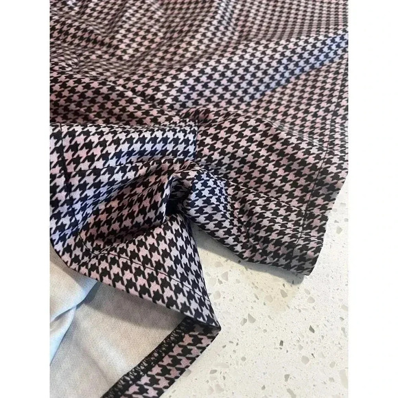 Missguided shorts tall black and pink houndstooth size 4 - Picture 2 of 6